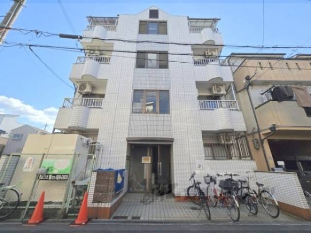 シャトウ・マ・メール外観写真1