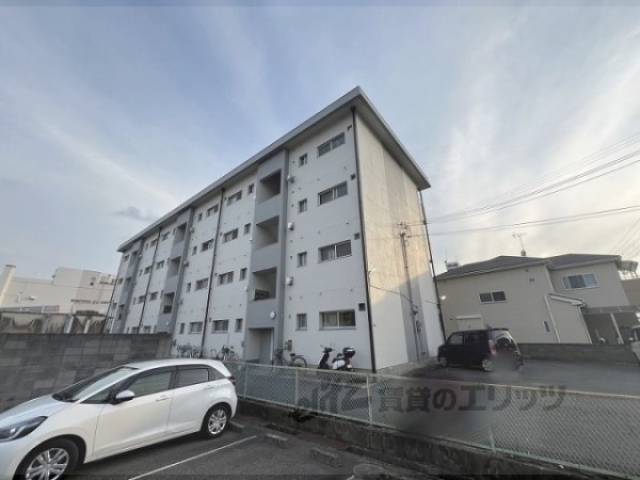 高谷マンション外観写真1