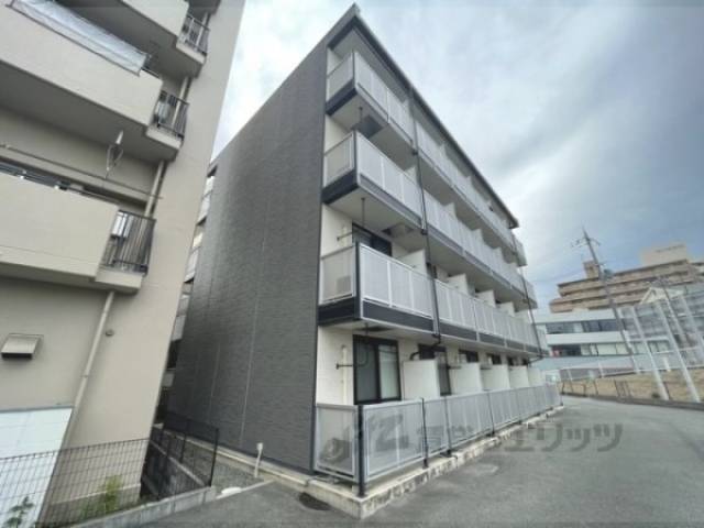 レオパレスヴィルヌーブ大和王寺外観写真2