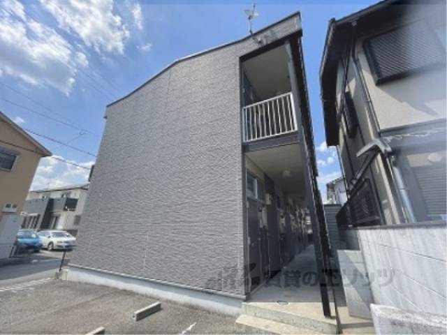 レオパレス藤尾外観写真2