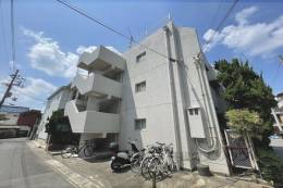 ハイツ紫雲外観写真