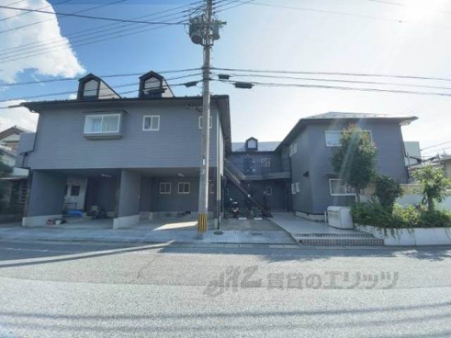 メゾンエイコー南川瀬３外観写真1