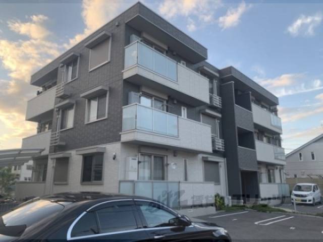 Ａｖｅｎｉｒ外観写真1