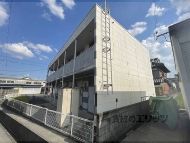 レオパレスＢＩＧＲＩＶＥＲ外観写真3