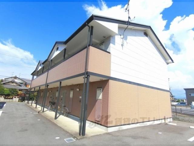 アバンセタカＡ棟外観写真1