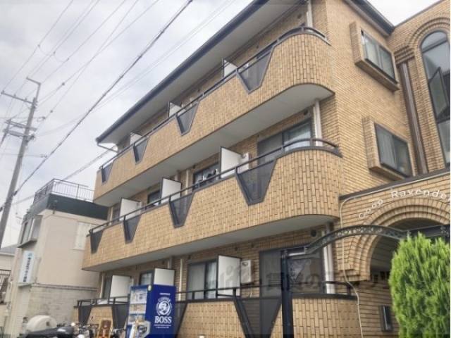 フリーディオ寝屋川外観写真2