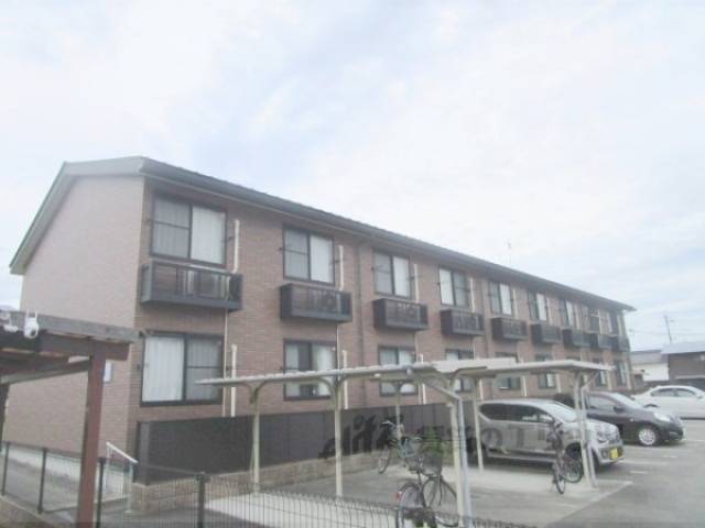 レオネクスト黒岡外観写真1