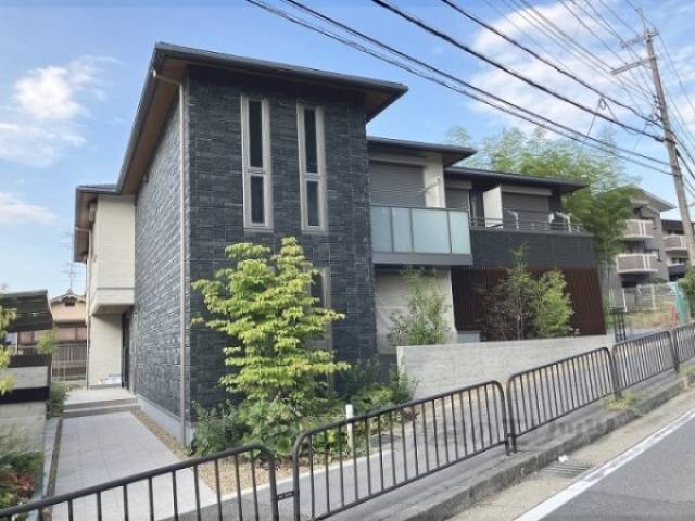 ＬａＴｏｕｒ桃山外観写真1