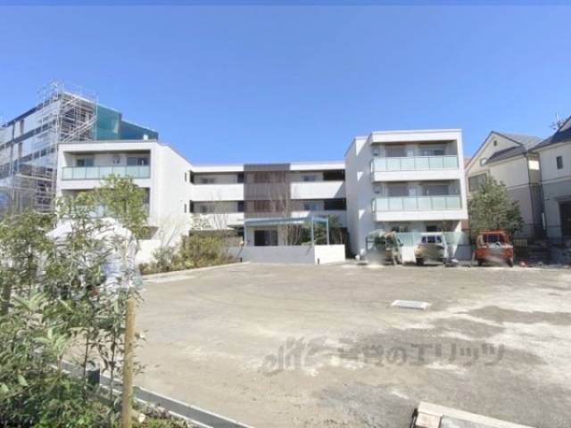 ＳｈａｍａｉｏｎＳｔｅｌｌａＲｉｓａｉａ外観写真2