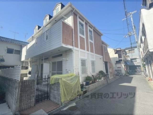 レオパレス２１寝屋川第三外観写真1