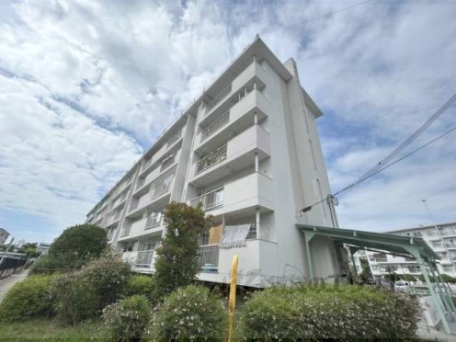 桂木団地１１号棟外観写真1