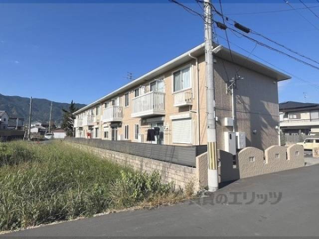 ヴェルデュール新庄外観写真1