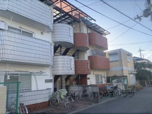 コーポ萱島外観写真3