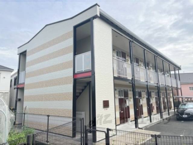 レオパレス藤阪中町外観写真1