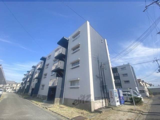 ビレッジハウス曽大根２号棟外観写真1