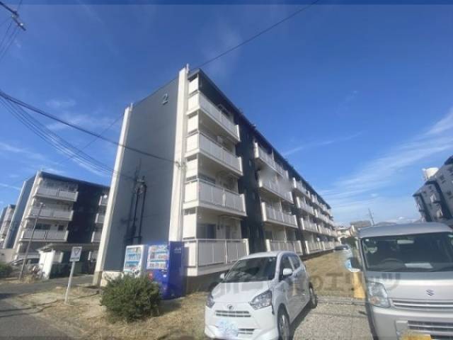 ビレッジハウス曽大根２号棟外観写真2