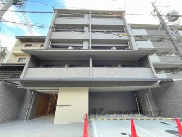 ＣＡＬＭ姉小路通外観写真2