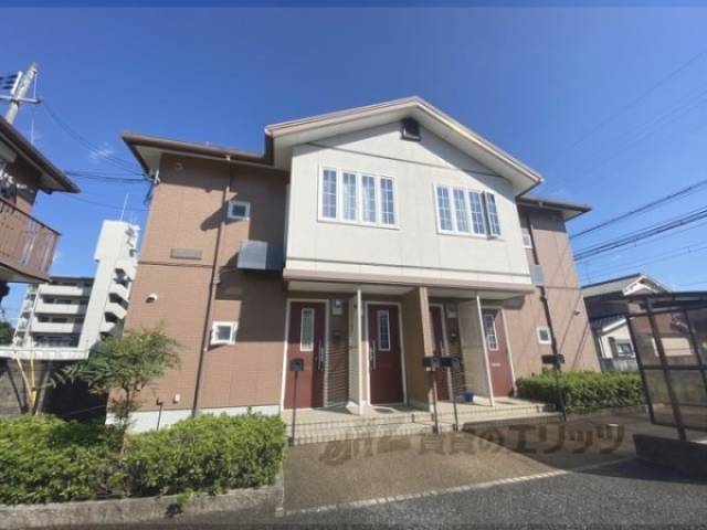 メゾン・シャトレールＢ外観写真1