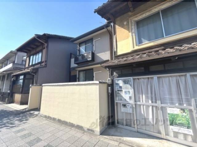 レオパレス三条東山外観写真2