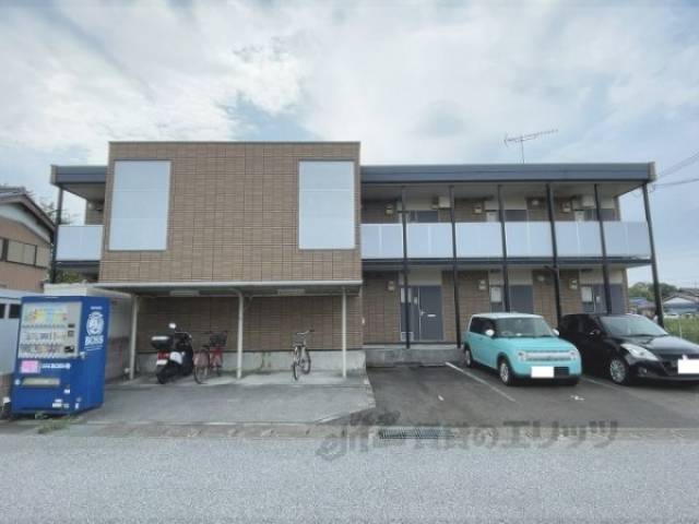 レオパレス豊郷ハーベスト外観写真2