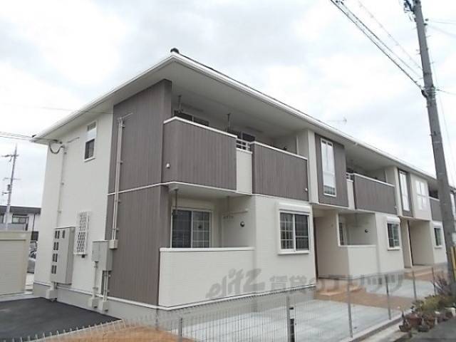 カーサ　ルミノーザ外観写真1