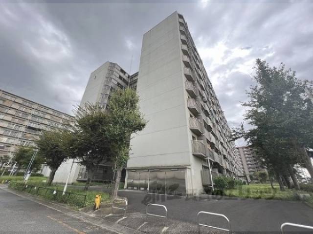 山科市営住宅1棟外観写真3
