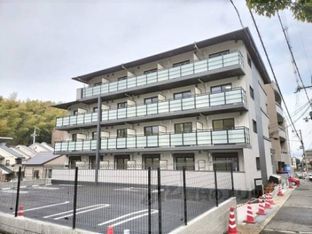 ヴィラ　デュース外観写真2