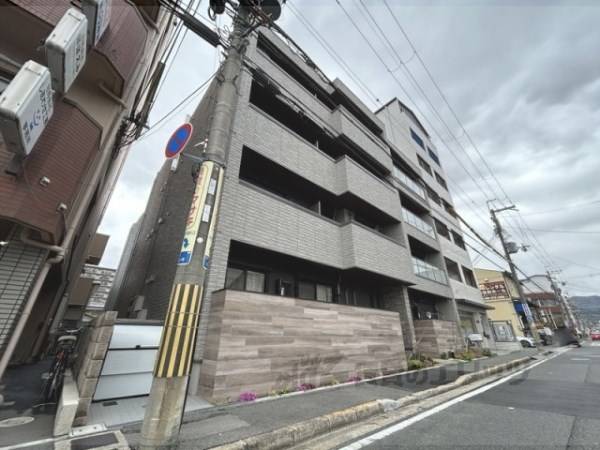 147843の外観写真