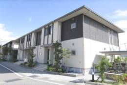 シーズンズ室町外観写真