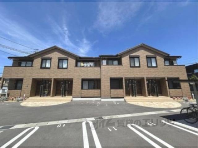 秀豊４号館外観写真1