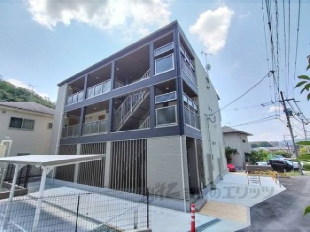 セレーノ東生駒Ｃ外観写真3