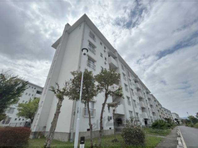 桂木団地０７号棟外観写真1