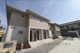 アーク　Ｂ棟外観写真