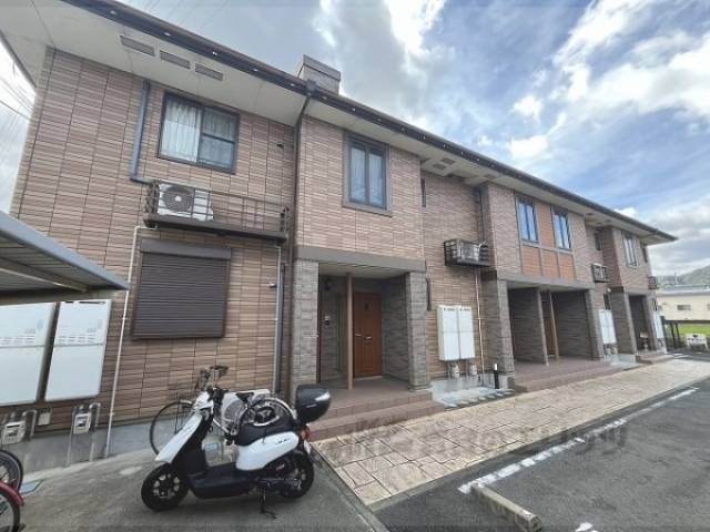 プラシード勝根Ｂ外観写真2