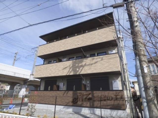 キューポスメゾン外観写真3