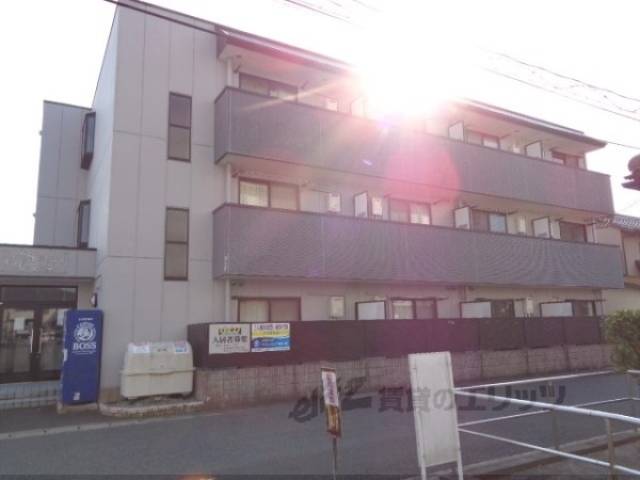 アマデウス外観写真1