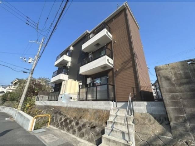 ヴェリーサ王寺外観写真2