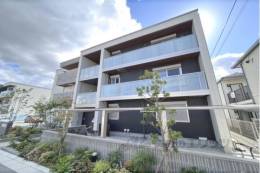 サクラ・メゾン西大寺外観写真