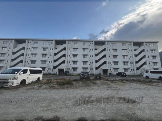 ヴィラナリー御所２号棟外観写真3