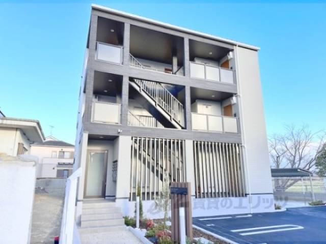 カーサ　フェンテ外観写真1