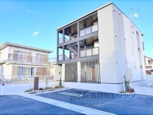 カーサ　フェンテ外観写真3