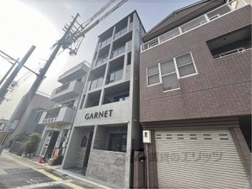 ガーネットスイトレジデンス西大路の外観