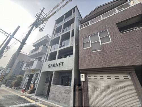 THE GARNET SUITE RESIDENCE西大路の外観