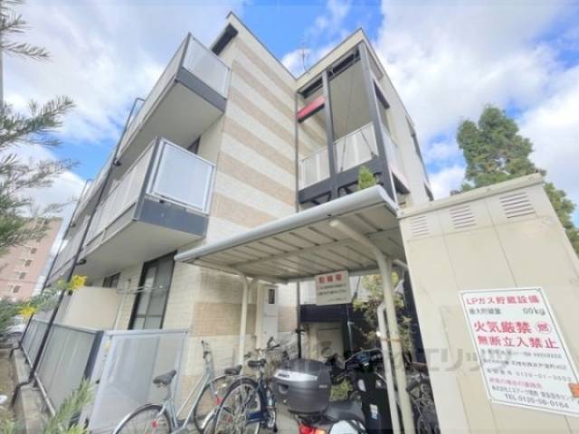 レオパレスＭＯＡ外観写真3