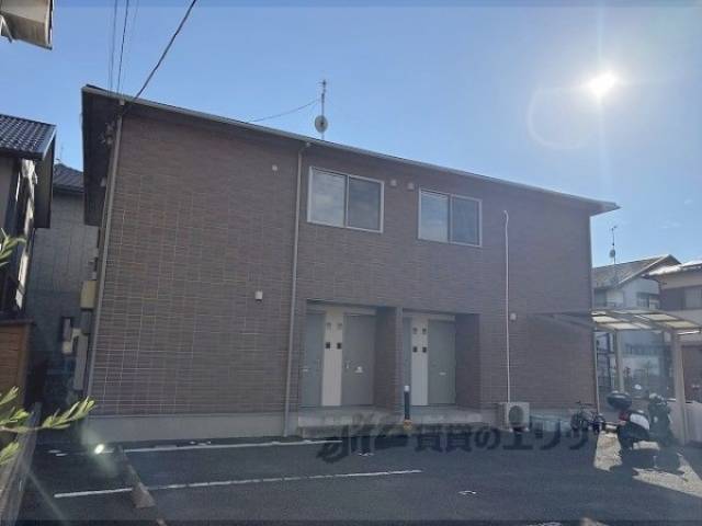 クレセント18外観写真2
