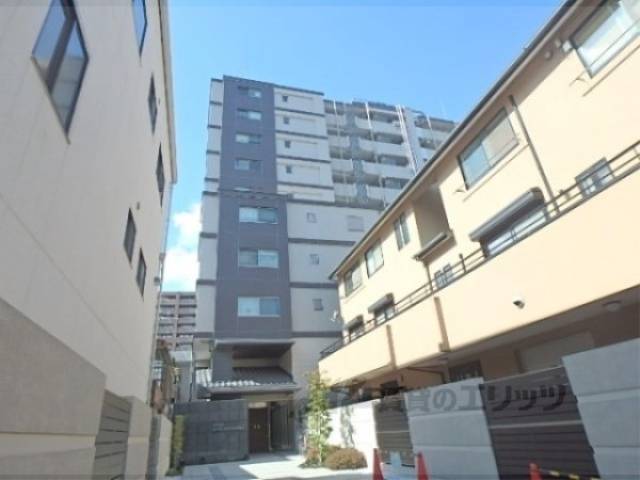 アベニール三条油小路外観写真1