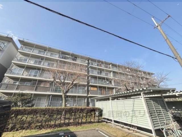 中宮第３団地４８号棟外観写真2