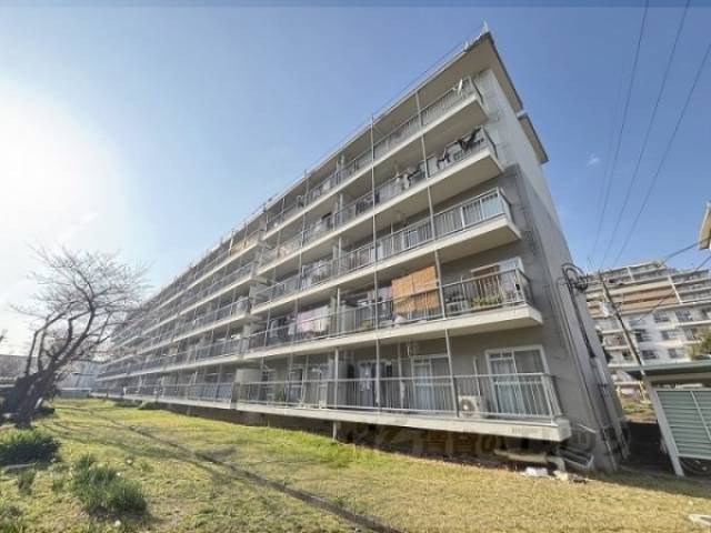 中宮第３団地４８号棟外観写真3