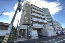 タクティ三郷町外観写真