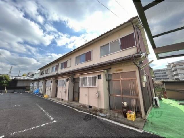 平和ハイツ外観写真1